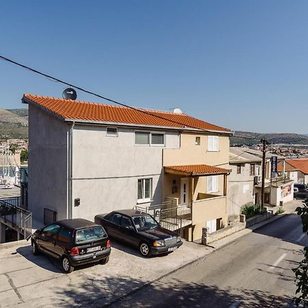 Kamerlengo Trogir Bagian luar foto